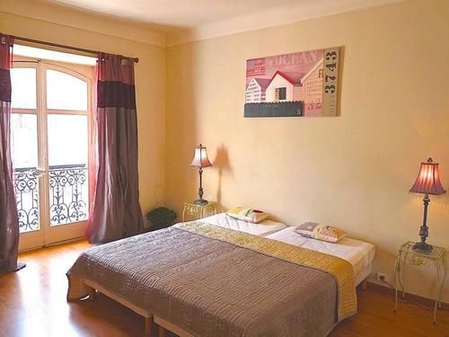 Lovely 2 Bed 2 Bath Apartment In Cannes On Rue Antibea Easy Walk To The Palais 224 Exterior photo